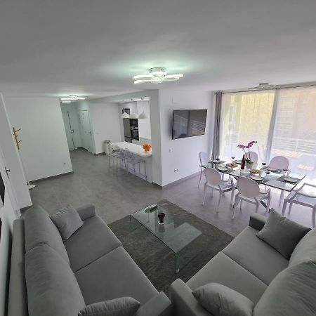 Modern 3 Bedroom Luxury Apartment In Torremolinos Exteriör bild