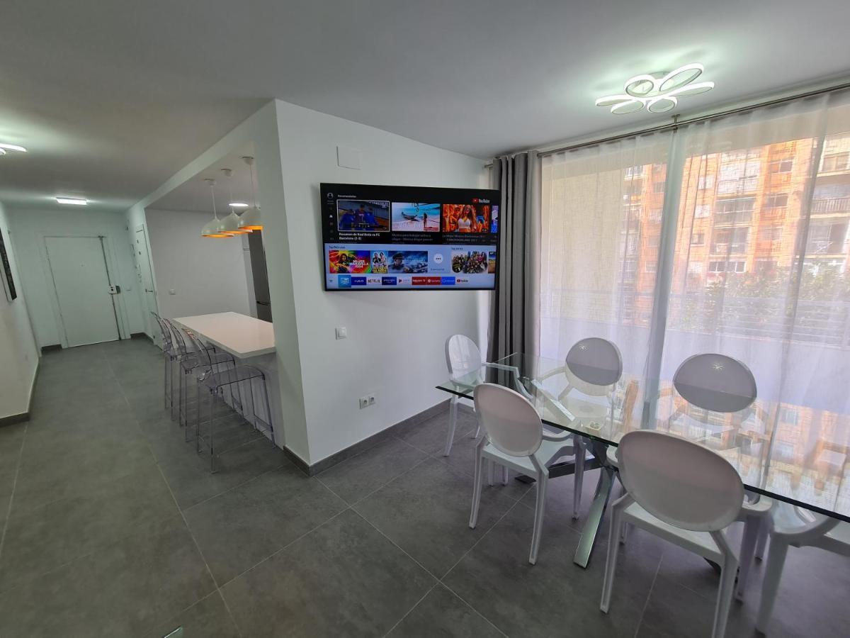 Modern 3 Bedroom Luxury Apartment In Torremolinos Exteriör bild