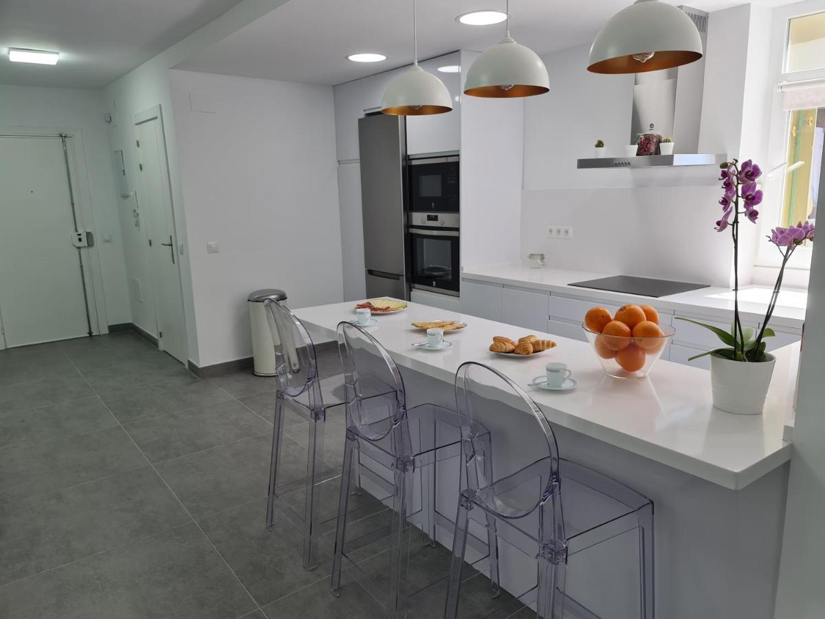 Modern 3 Bedroom Luxury Apartment In Torremolinos Exteriör bild