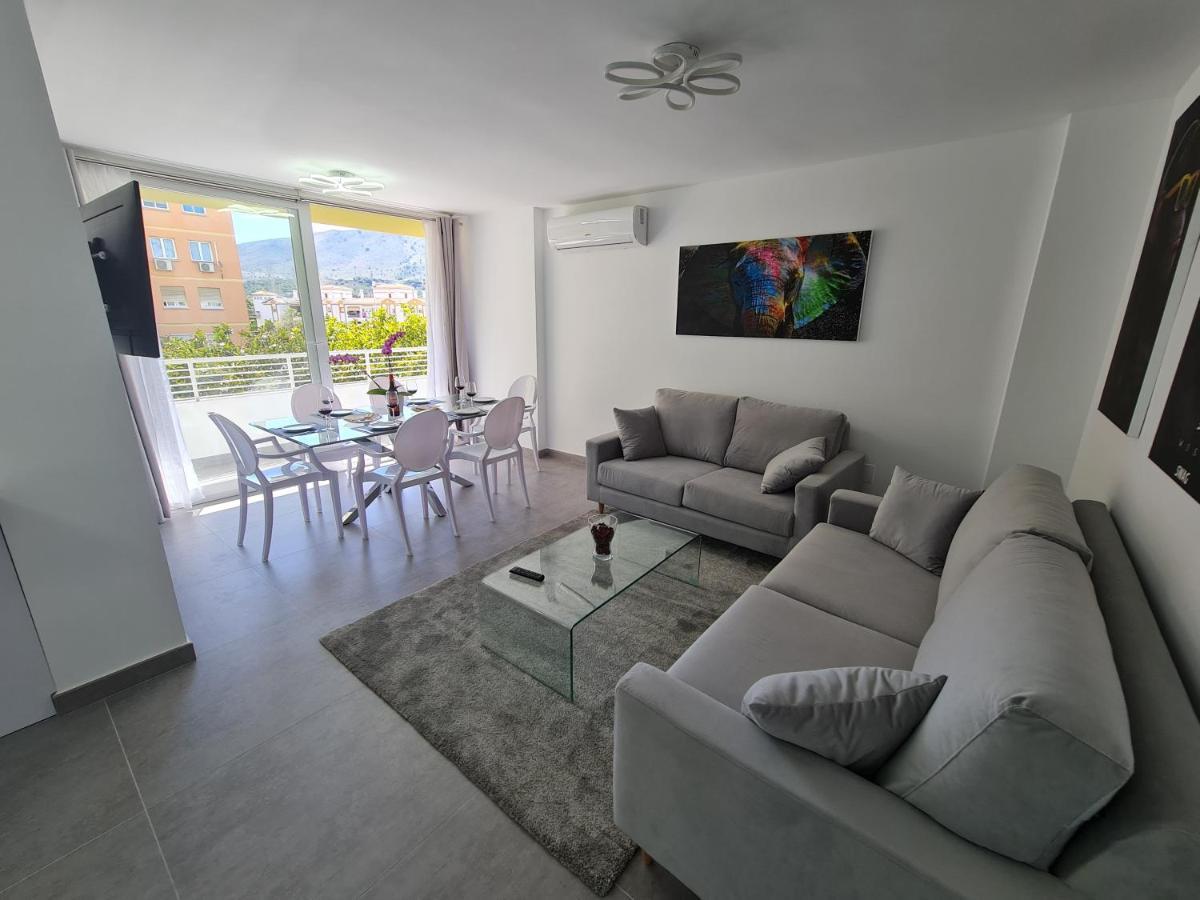 Modern 3 Bedroom Luxury Apartment In Torremolinos Exteriör bild