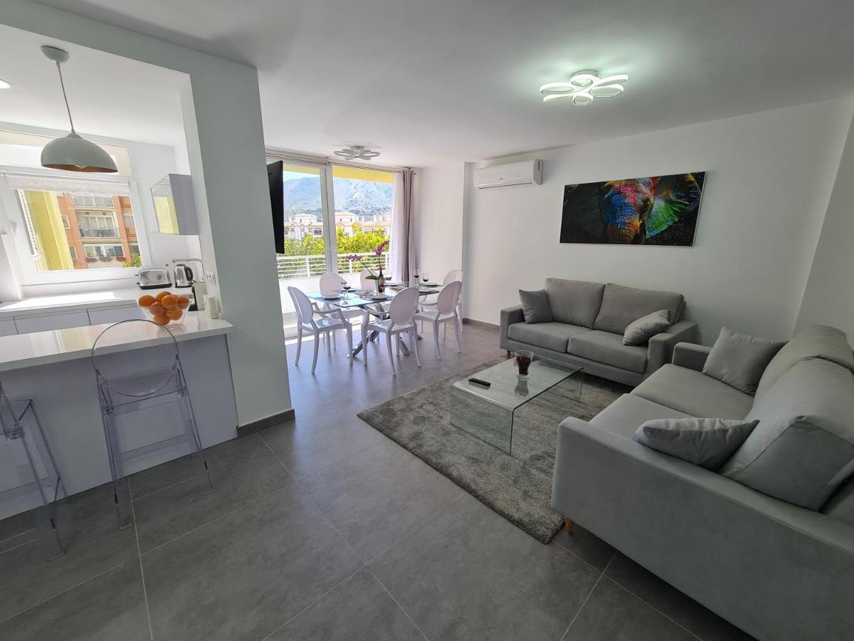 Modern 3 Bedroom Luxury Apartment In Torremolinos Exteriör bild