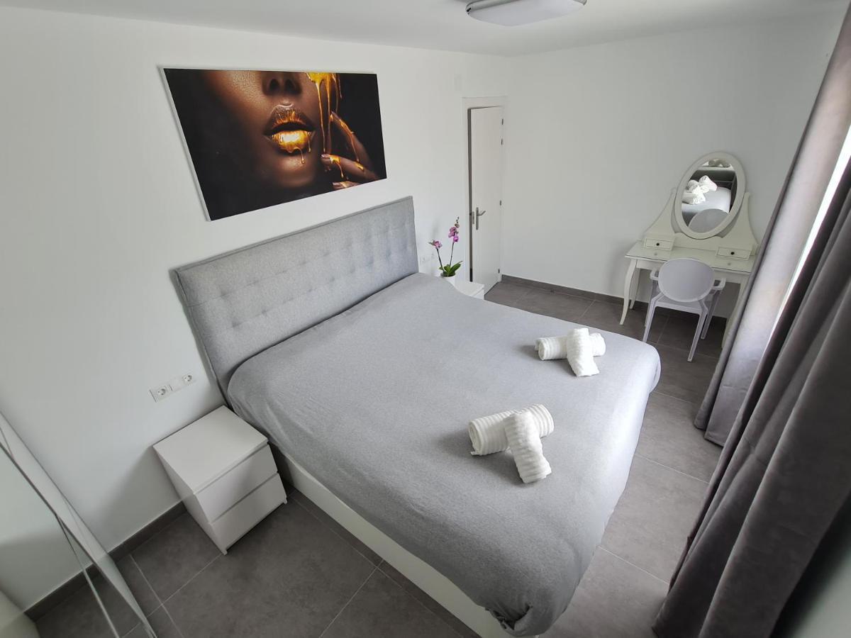 Modern 3 Bedroom Luxury Apartment In Torremolinos Exteriör bild