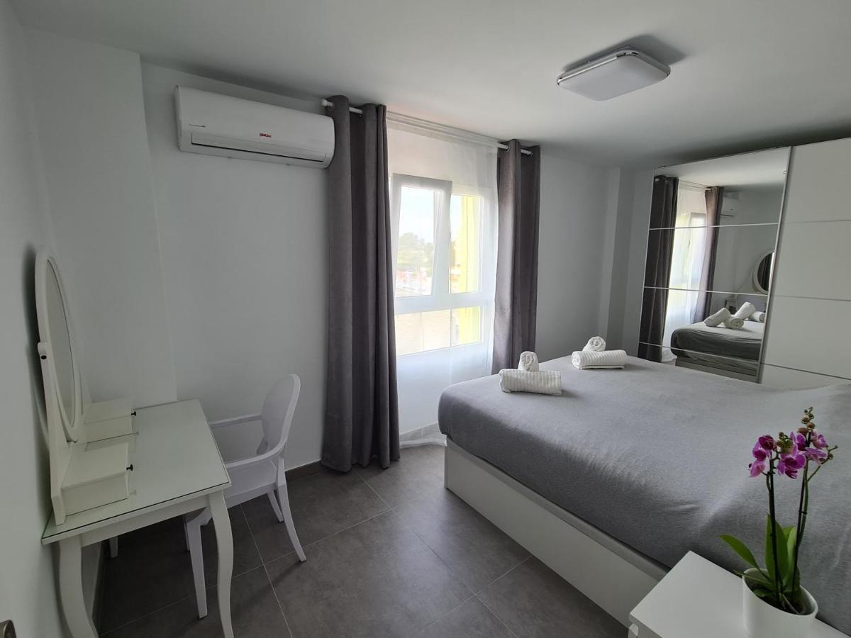 Modern 3 Bedroom Luxury Apartment In Torremolinos Exteriör bild